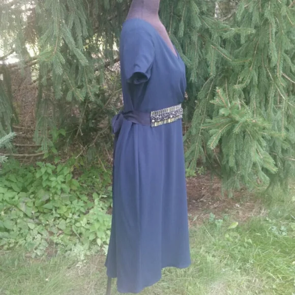 Navy blue Badgley Mischka dress - Picture 4 of 6